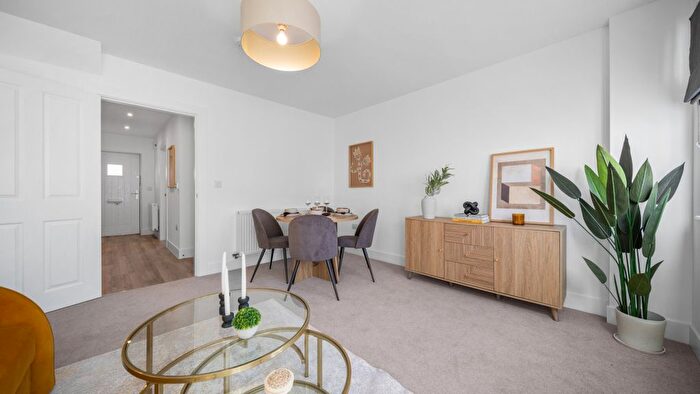 4 Bedroom Detached House For Sale In Eldridge Way, Hastings, TN37