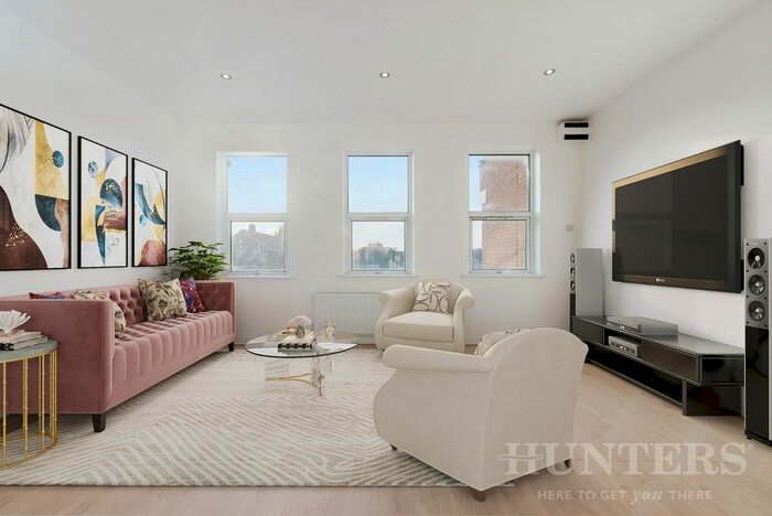 2 Bedroom Flat To Rent In White Hart Lane, London, N17