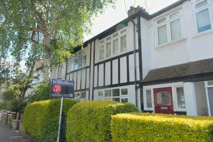 1 Bedroom Flat To Rent In Chase Side Avenue, Wimbledon Chase, SW20