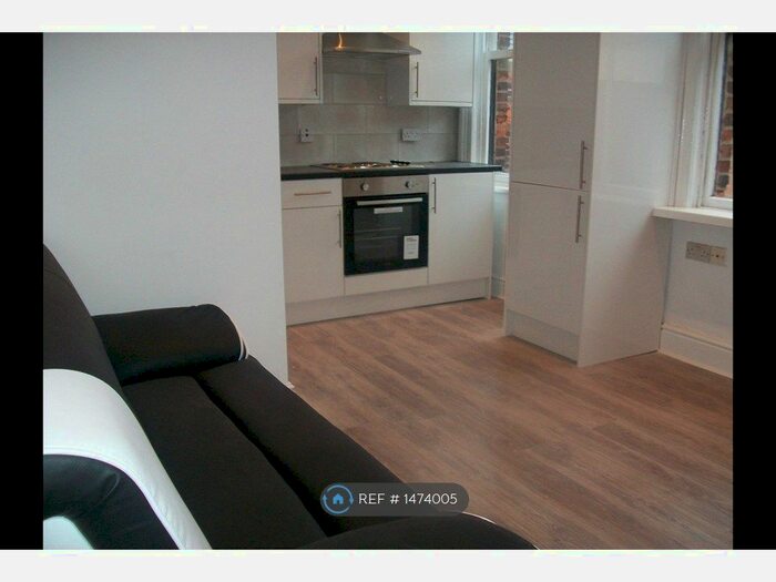 1 Bedroom Flat To Rent In Chaddock Street, Preston, PR1