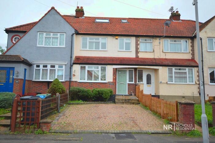 4 Bedroom Terraced House To Rent In Hartfield Road, Chessington, Surrey., KT9