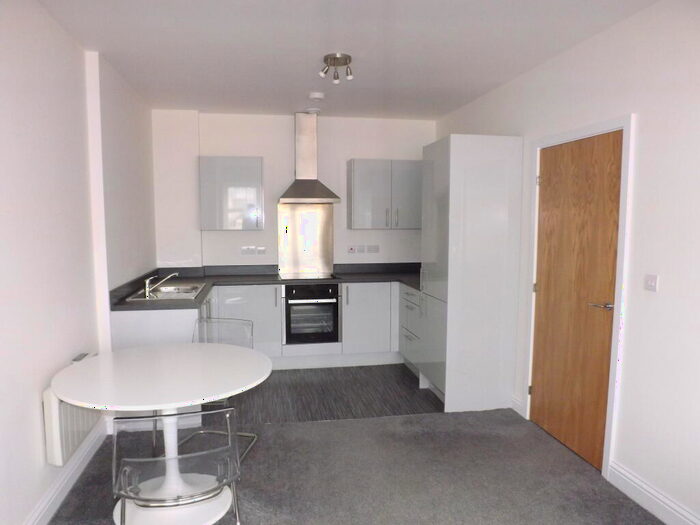 1 Bedroom Apartment To Rent In Town Centre, SN1