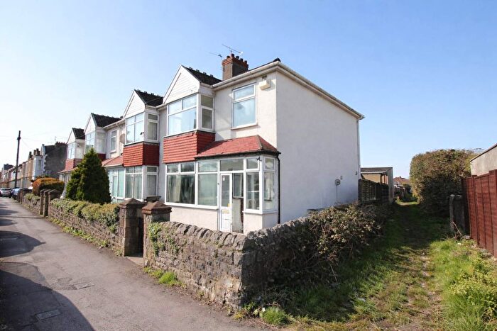 3 Bedroom End Of Terrace House For Sale In Drove Road, Weston-Super-Mare, BS23