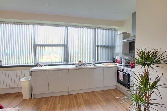 1 Bedroom Flat To Rent In Pavilions Court, Windsor Road, Trowbridge BA14