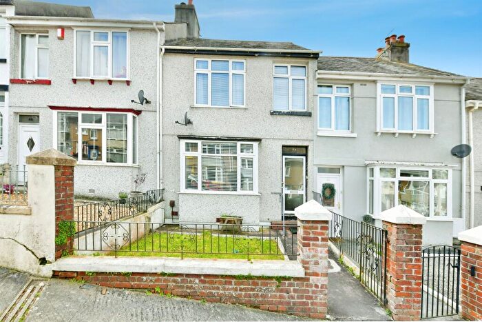 3 Bedroom Terraced House For Sale In Sturdee Road, Plymouth, PL2