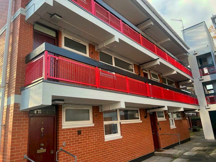 1 Bedroom Flat To Rent In Canada Estate, Canada Water, London, SE16