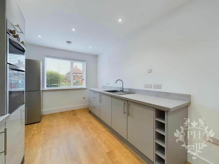 3 Bedroom Semi-Detached House For Sale In Lucerne Road, Redcar, TS10