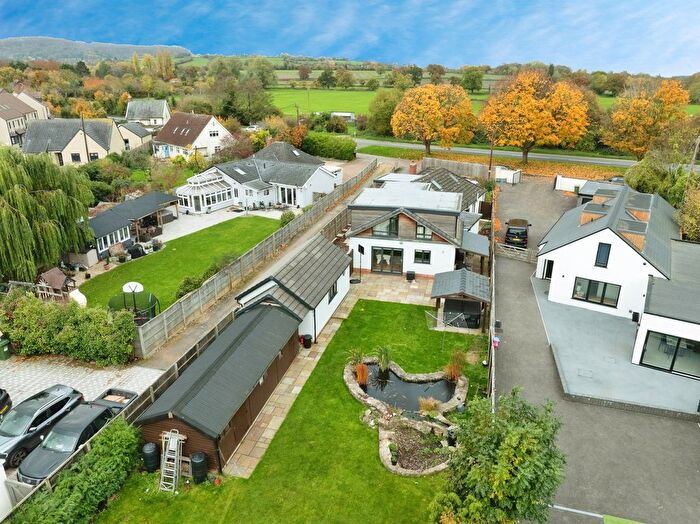 5 Bedroom Bungalow For Sale In Draycott, Cam, Dursley, Gloucestershire, GL11