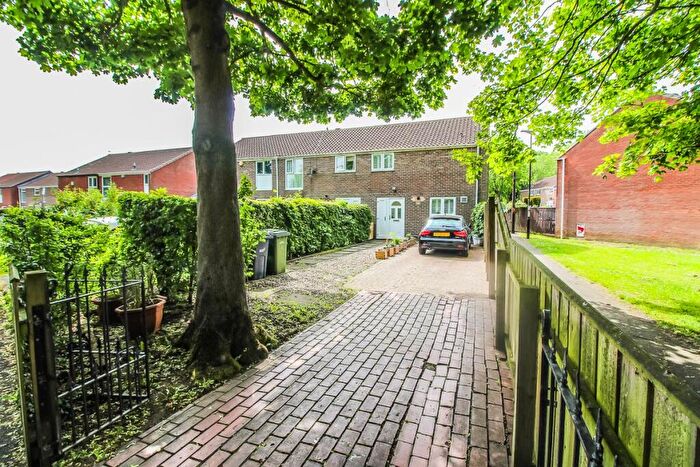 3 Bedroom Terraced House For Sale In Crighton, Oxclose, Washington, NE38