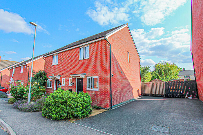 2 Bedroom Semi-Detached House For Sale In Chimney Crescent, Irthlingborough, NN9