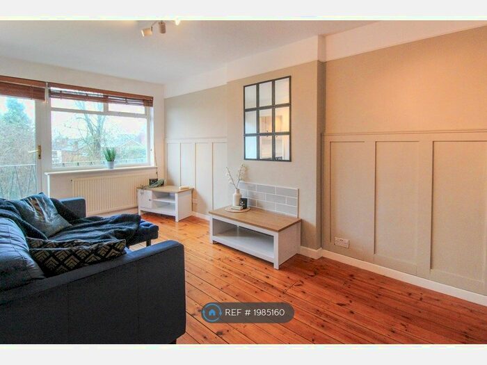 2 Bedroom Maisonette To Rent In Arundel Court, Nottingham, NG3