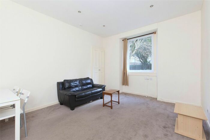 1 Bedroom Flat To Rent In Downfield Place, Edinburgh, EH11