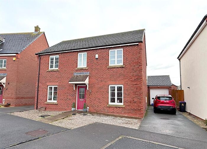 4 Bedroom Detached House For Sale In Calder Gardens, Bingham, NG13
