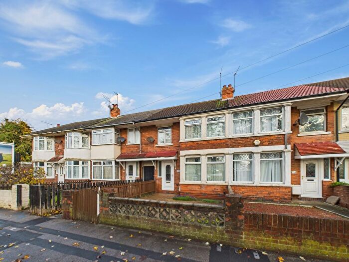 3 Bedroom Terraced House For Sale In Spring Bank West, Hull, HU3