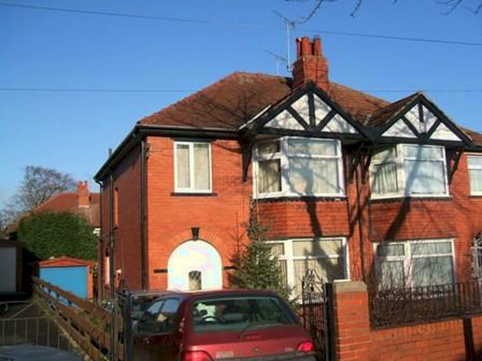 4 Bedroom Semi-Detached House To Rent In Becketts Park Crescent, Headingley, Leeds, LS6