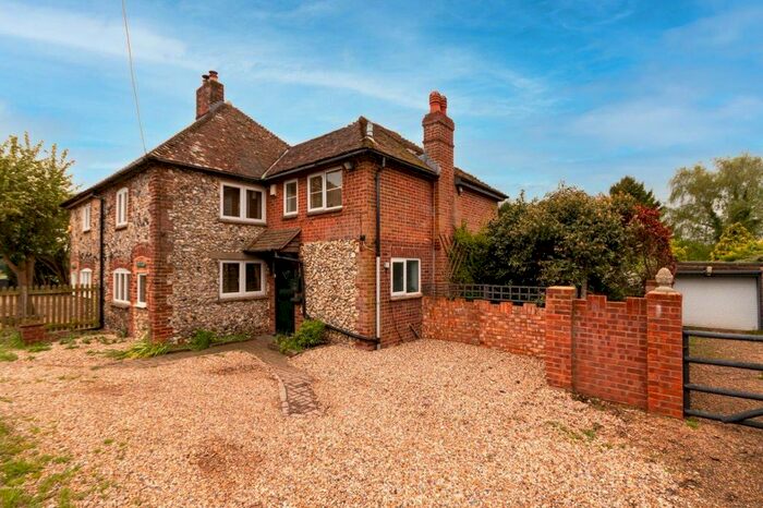 2 Bedroom Semi-Detached House For Sale In Stone Street, Canterbury, CT4