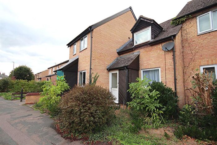 1 Bedroom Terraced House To Rent In High Street, Chesterton, Cambridge, CB4