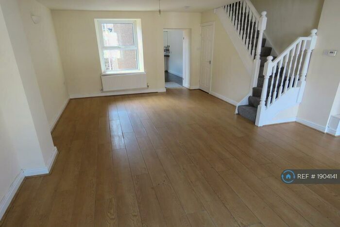 3 Bedroom Terraced House To Rent In Tower Street, Pontypridd, CF37