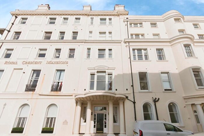 2 Bedroom Flat For Sale In Marine Parade, Brighton, East Sussex, BN2
