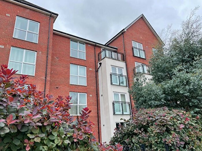 2 Bedroom Apartment To Rent In The Edg, Springmeadow Road, B15