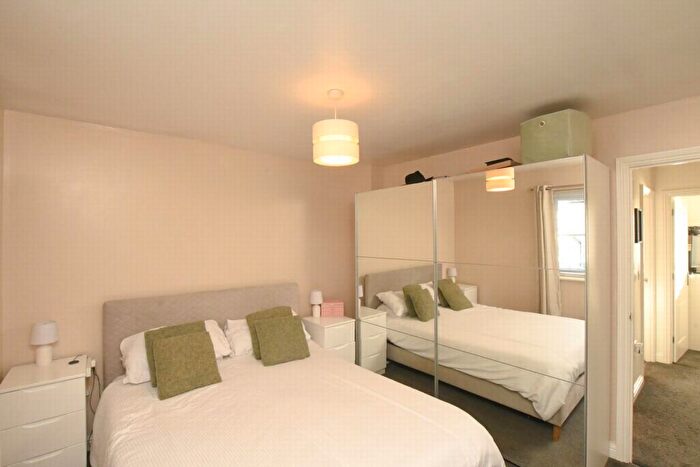 3 Bedroom End Of Terrace House For Sale In Mill Road, Deal, CT14