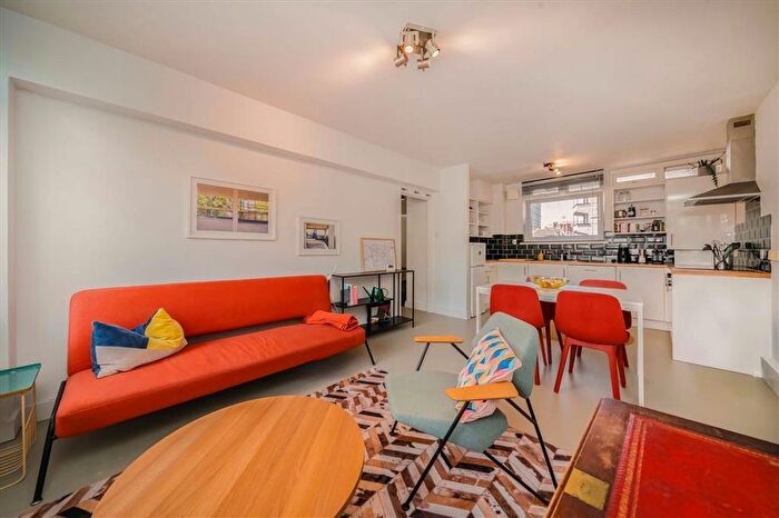 1 Bedroom Flat To Rent In Charles Square Estate, Charles Square Estate, N1