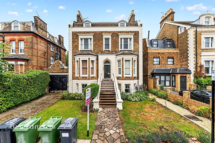 1 Bedroom Flat For Sale In Mount Ephraim Road, London, SW16