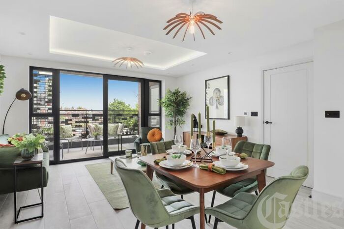 2 Bedroom Flat To Rent In Berkeley House, Tottenham Lane, Crouch End, N8