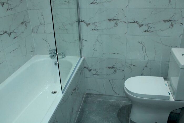 1 Bedroom Flat To Rent In Walsall Road, West Bromwich, B71