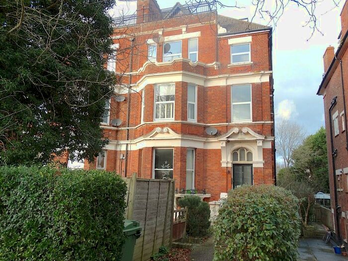 2 Bedroom Flat To Rent In Shorncliffe Road, Folkestone, Kent, CT20