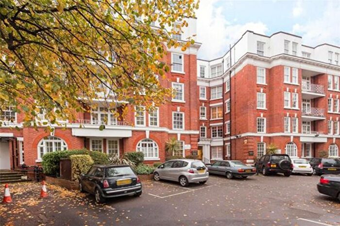 2 Bedroom Apartment To Rent In Addison House, Grove End Road, NW8