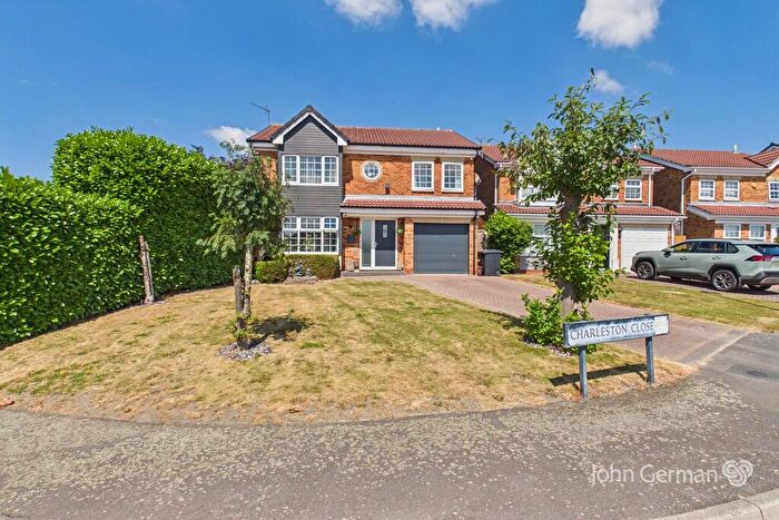 5 Bedroom Detached House For Sale In Charleston Close, Newhall, DE11