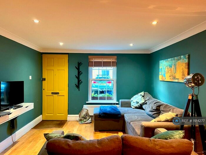 2 Bedroom Terraced House To Rent In Springfield Road, Cambridge, CB4