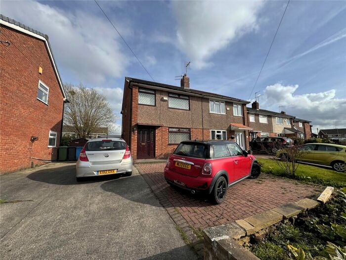 3 Bedroom Semi-Detached House To Rent In Devonport Crescent, Royton, Oldham, Greater Manchester, OL2