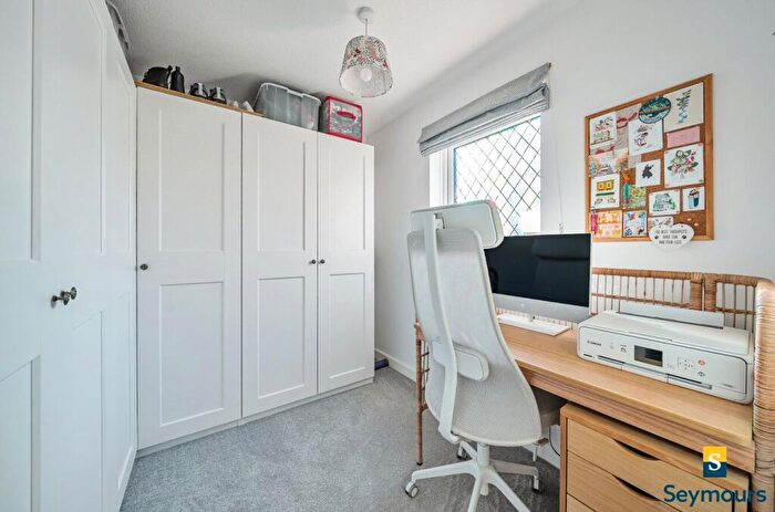 3 Bedroom End Of Terrace House For Sale In Garden Close, Shamley Green, Guildford, Surrey, GU5