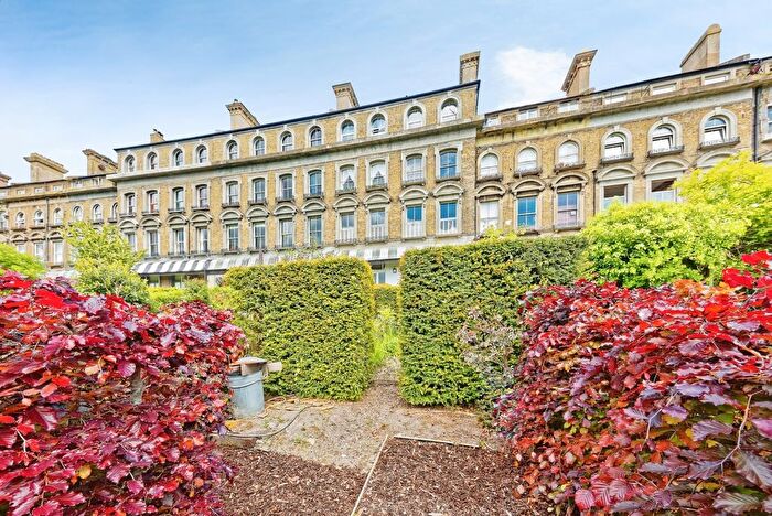 2 Bedroom Flat For Sale In Victoria Park, Dover, Kent, CT16