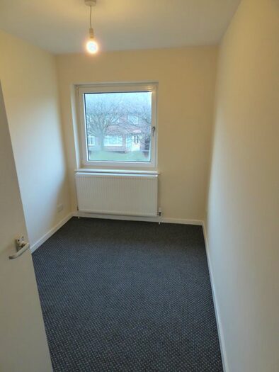 3 Bedroom Semi-Detached House To Rent In Ashfield, Jarrow, NE32