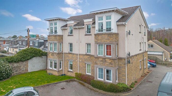 2 Bedroom Flat For Sale In Croft Park, Perth, PH2