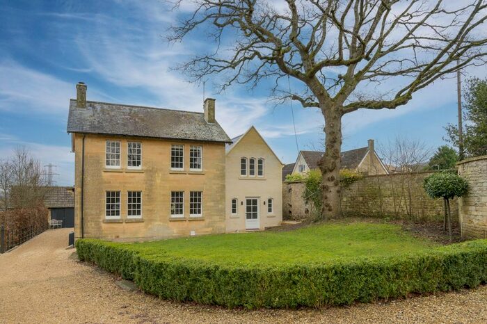4 Bedroom Detached House To Rent In The Lodge, Bathford Hill, Bathford, Bath, BA1