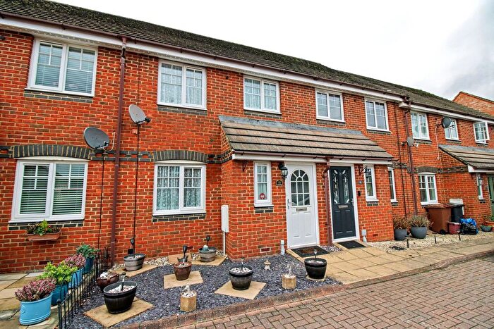 3 Bedroom Property For Sale In Bray Drive, Stevenage, SG1
