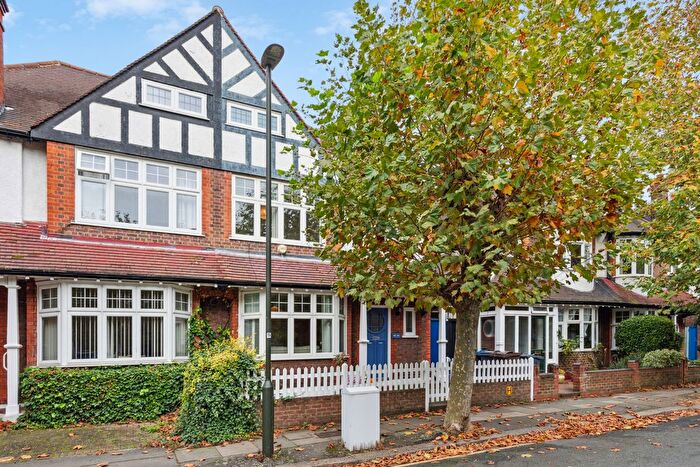 5 Bedroom Semi-Detached House To Rent In Compton Road, Hillside, SW19