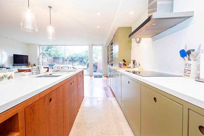 3 Bedroom Detached House To Rent In Ridgway, London, SW19