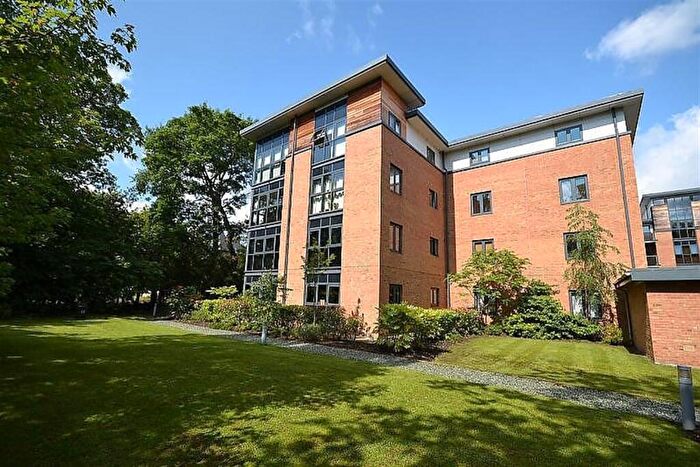 2 Bedroom Apartment For Sale In Larke Rise, Mersey Road, Didsbury, M20