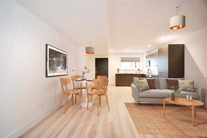 1 Bedroom Flat For Sale In Flat Redwing Court, Catkin Road, London, NW9