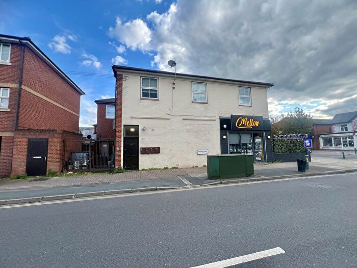 1 Bedroom Flat To Rent In Shirley Road, SO15