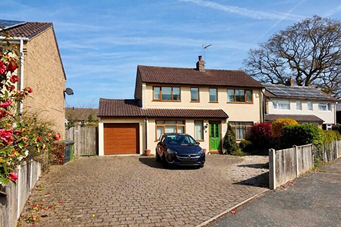 3 Bedroom Detached House For Sale In Hamlet Close, North Walsham, NR28