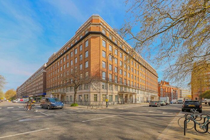 2 Bedroom Flat To Rent In Russell Square, Bloomsbury, WC1B
