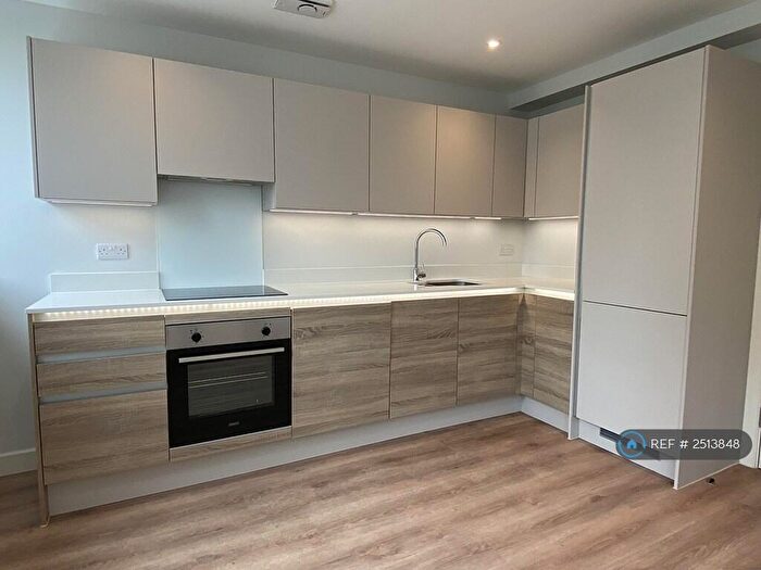 2 Bedroom Flat To Rent In Christchurch Road, Bournemouth, BH1