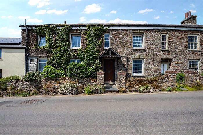 5 Bedroom Terraced House For Sale In Crafthole House, Crafthole, Torpoint, PL11