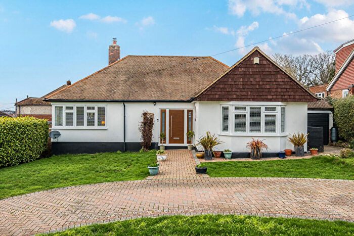 3 Bedroom Bungalow For Sale In Worlds End Lane, Orpington, BR6